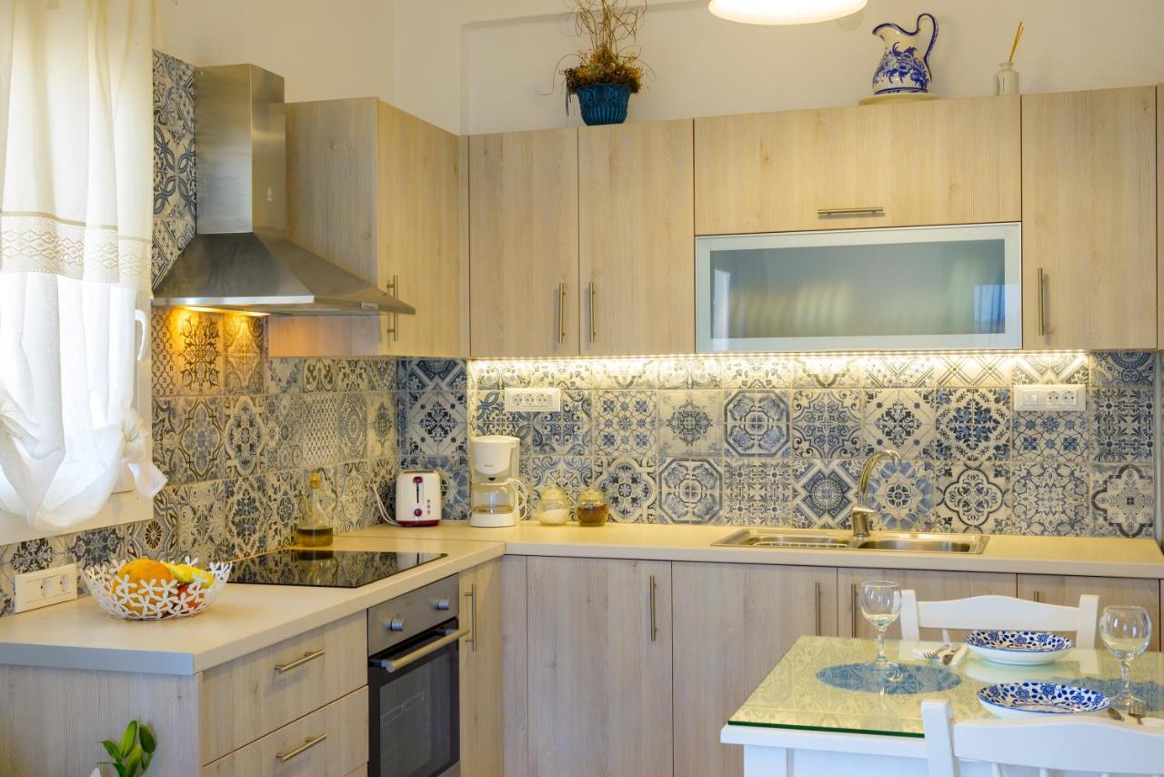 Marilena Seaside House Apartment Elounda Екстериор снимка